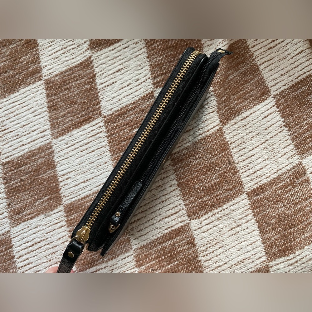 Kate Spade Wallet/Wristlet - Picture 5 of 5
